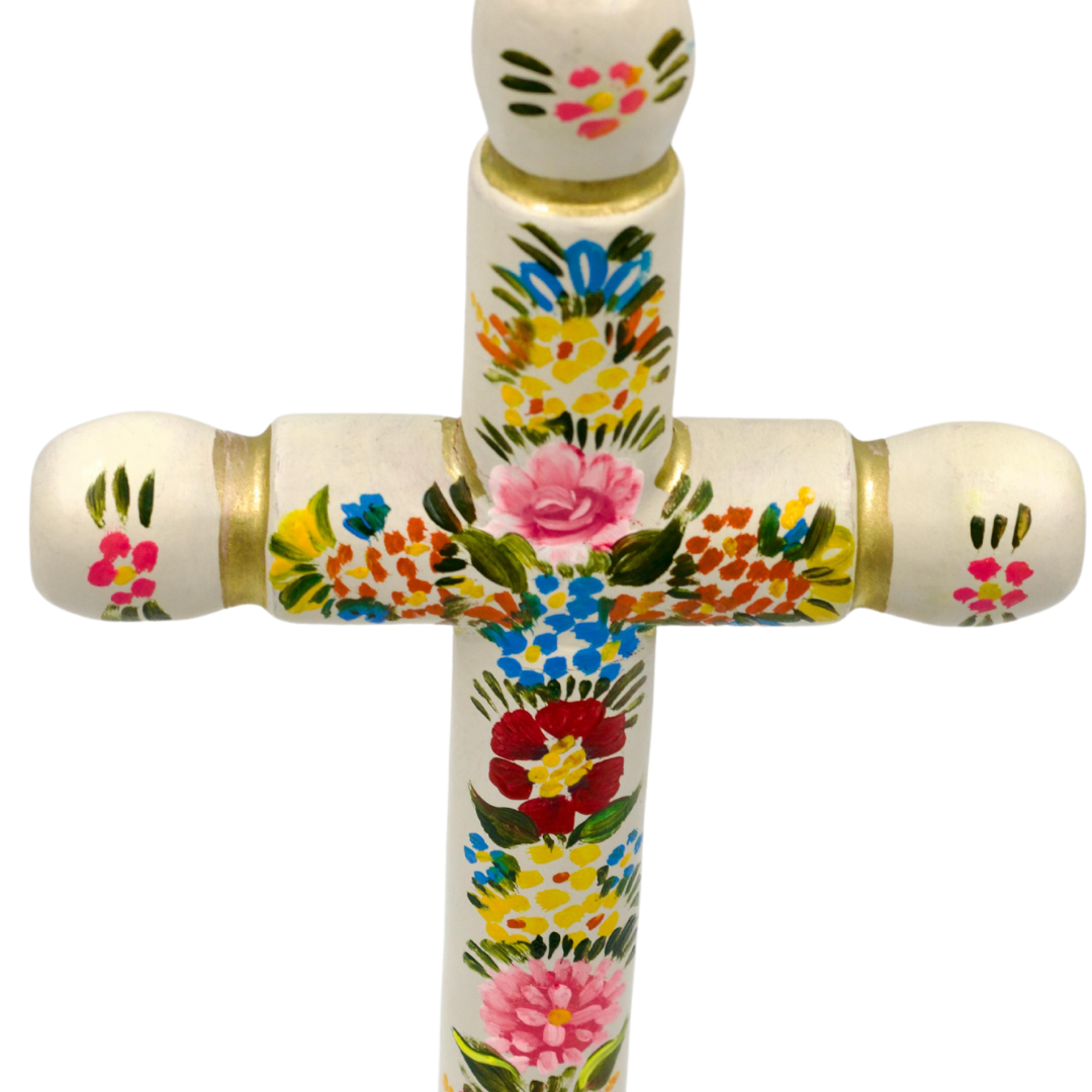 Cruz pintada a mano
